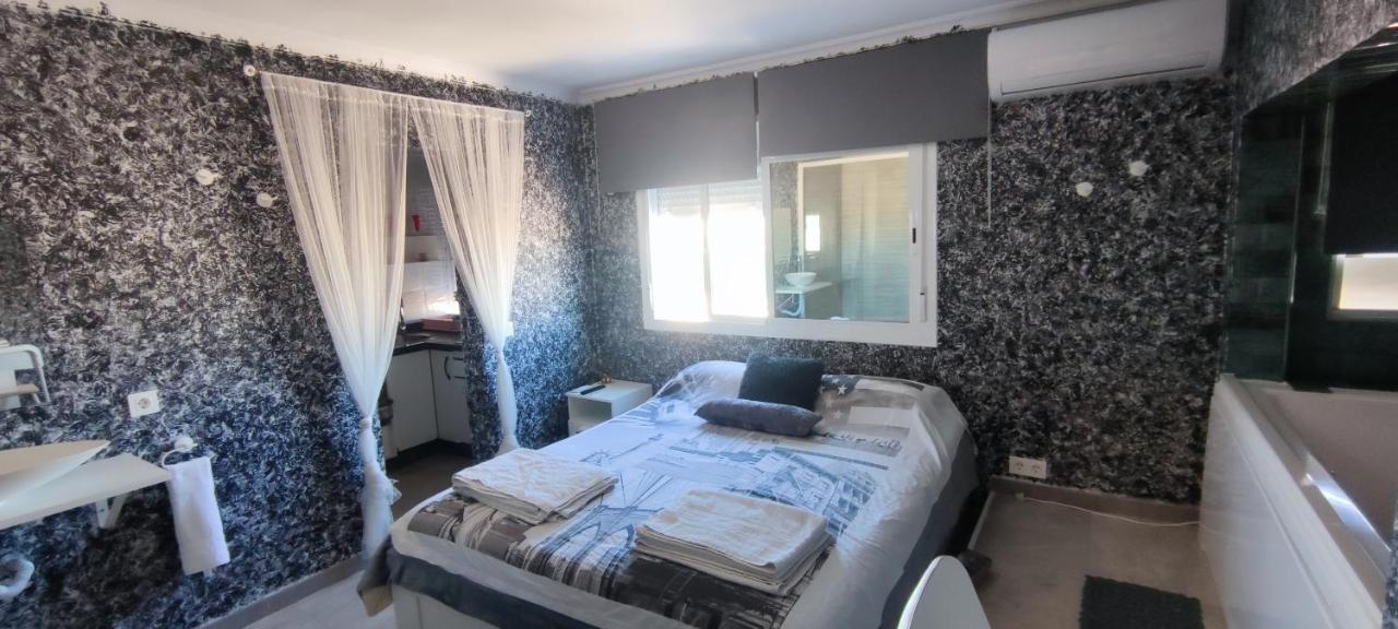 شقة Latorre Jacuzzi Jerez جيريز المظهر الخارجي الصورة